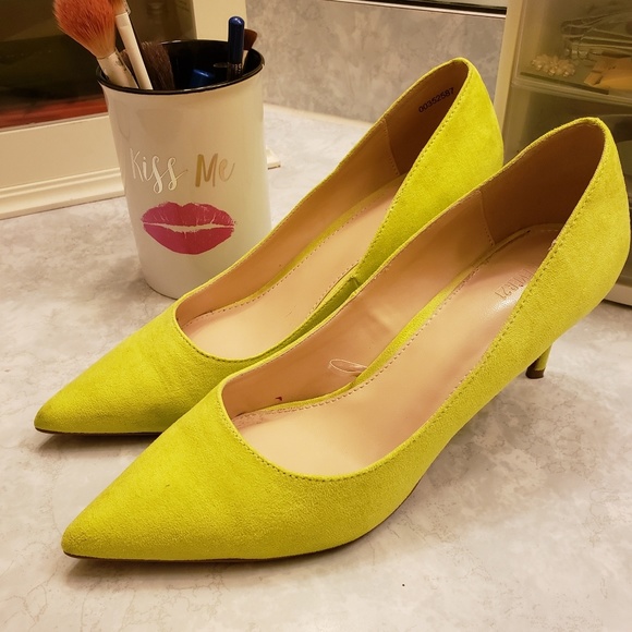 neon pumps forever 21